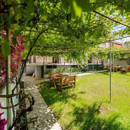 Kalpazo Kaja Vila Garden Golem  Dış mekan fotoğraf