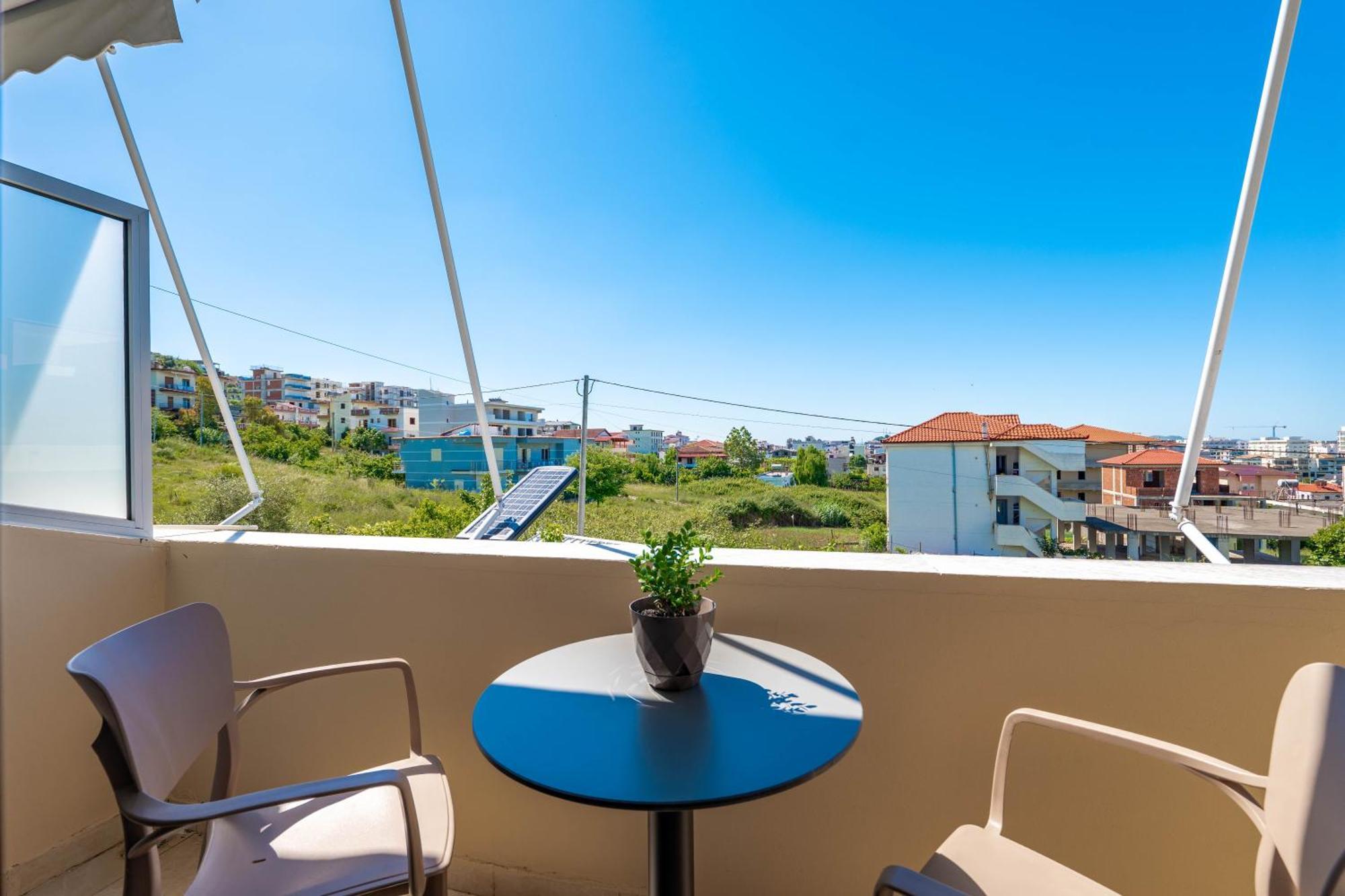 Kalpazo Kaja Vila Garden Golem  Dış mekan fotoğraf